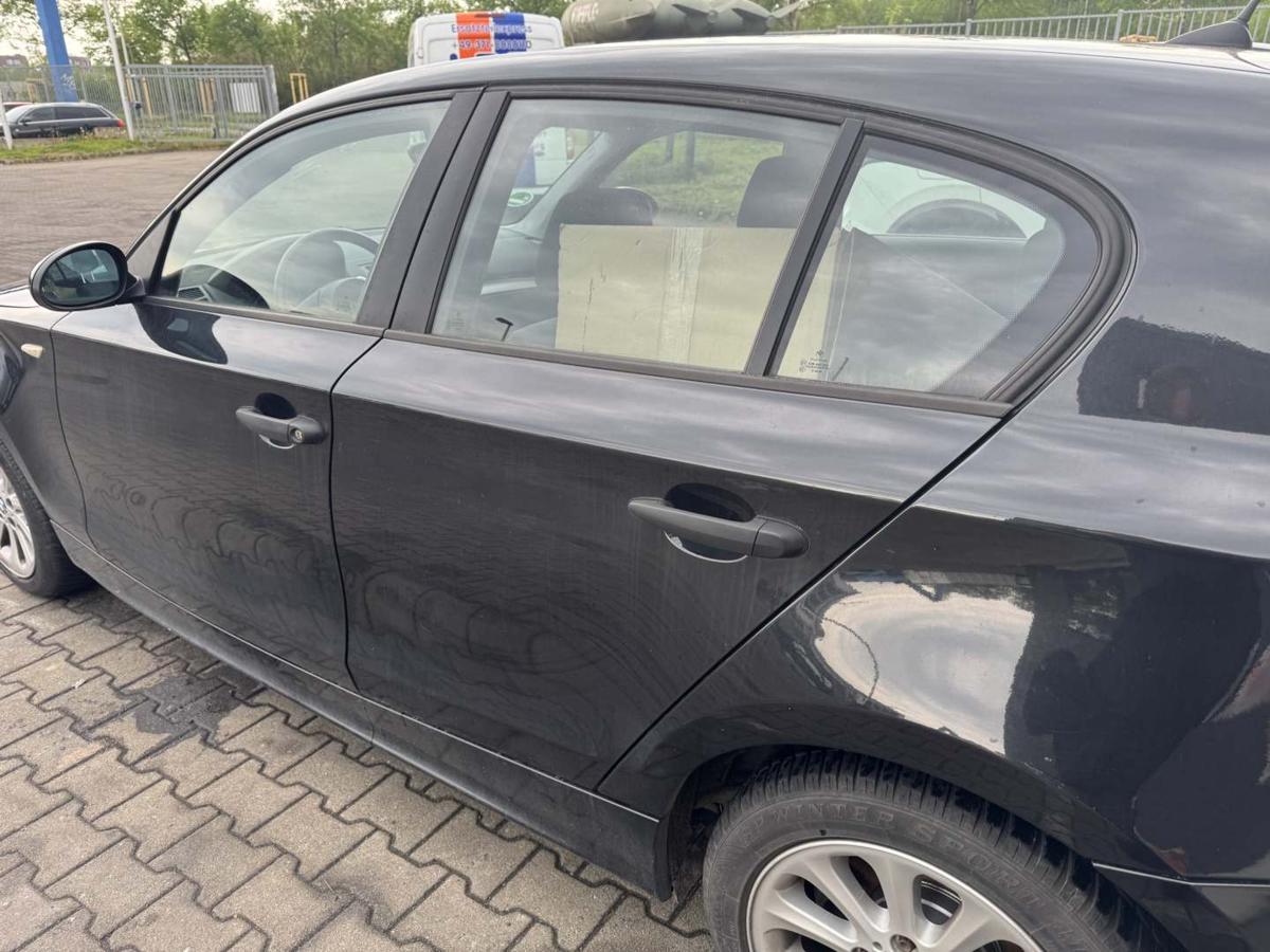 BMW 1er E87 original T&uuml;r hinten links 475 Blacksapphire Rohbau Bj.2005